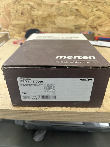Merten meg3115 0000 - 9x,